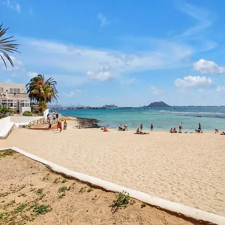 Ancla Pool On Roof Top