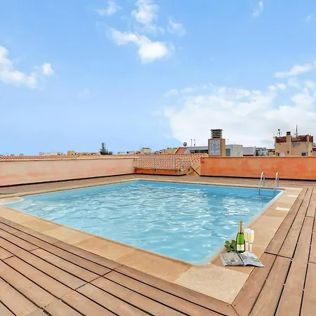 Ancla Pool On Roof Top Apartman *