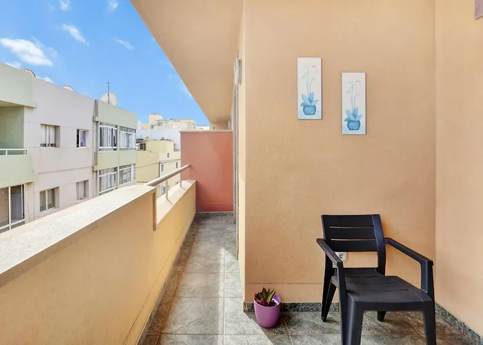 Ancla Pool On Roof Top Apartment