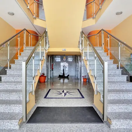 Ancla Pool On Roof Top كوراليهو