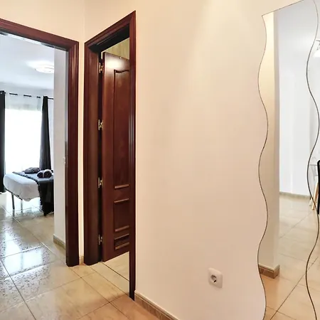 Ancla Pool On Roof Top * كوراليهو